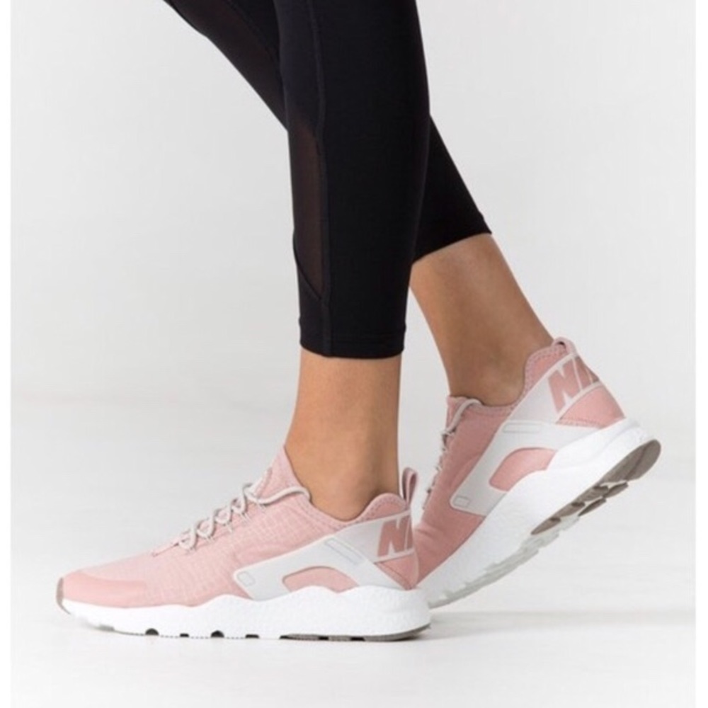 Nike Air Huarache Run Ultra Particle Pink - Picture 6 of 6